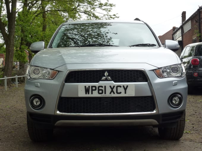 2025 Mitsubishi Outlander