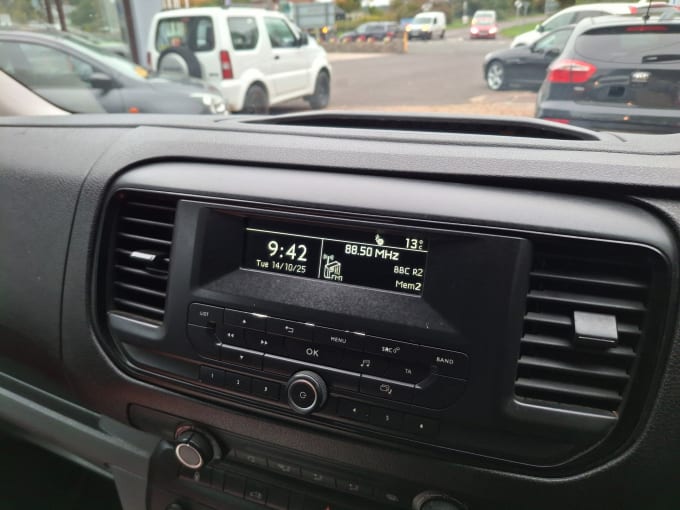 2020 Vauxhall Vivaro