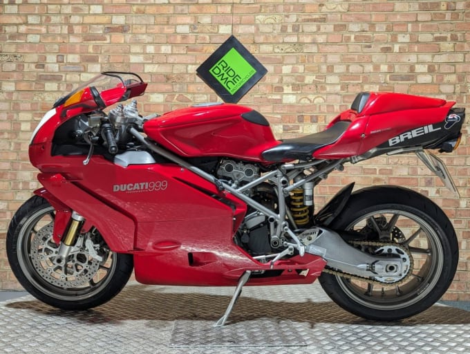 2002 Ducati 999