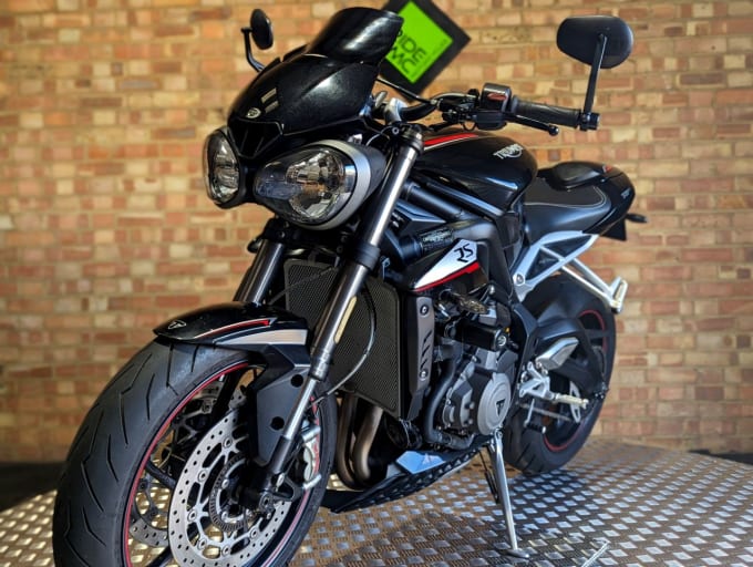 2017 Triumph Street Triple 765