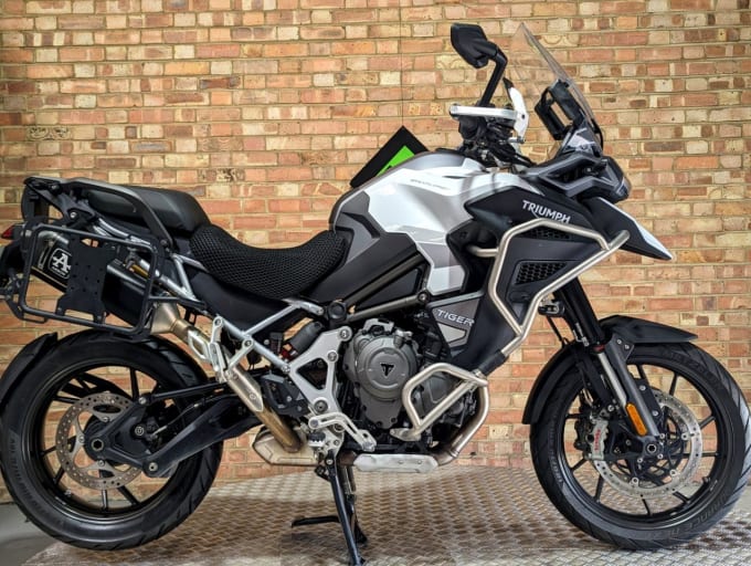 2024 Triumph Tiger 1200