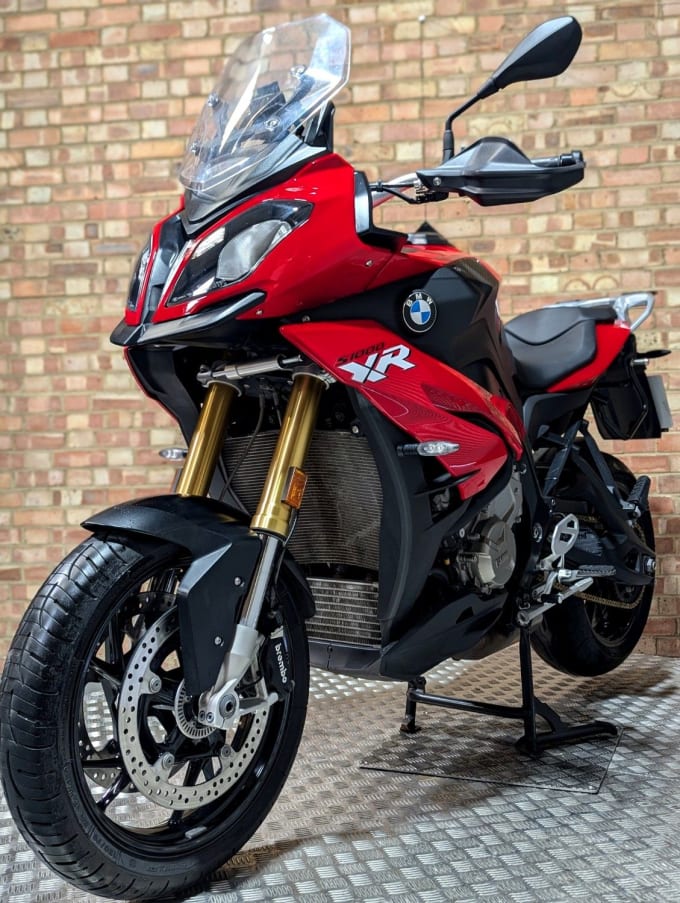 2024 BMW S1000xr