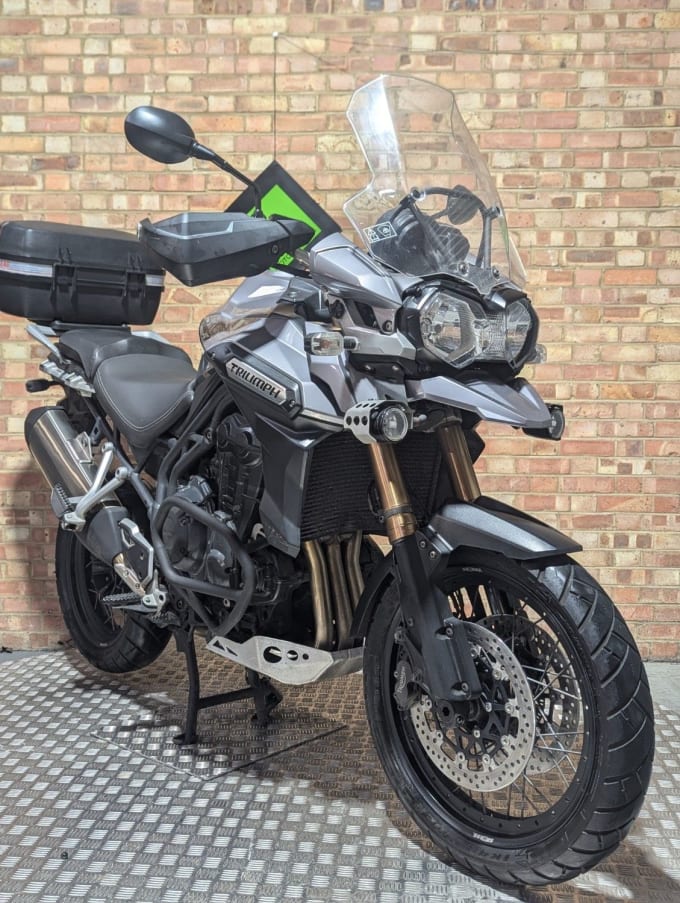 2024 Triumph Tiger