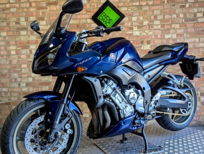 2024 Yamaha Fz1