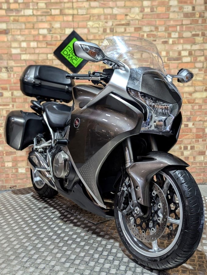 2024 Honda Vfr1200f