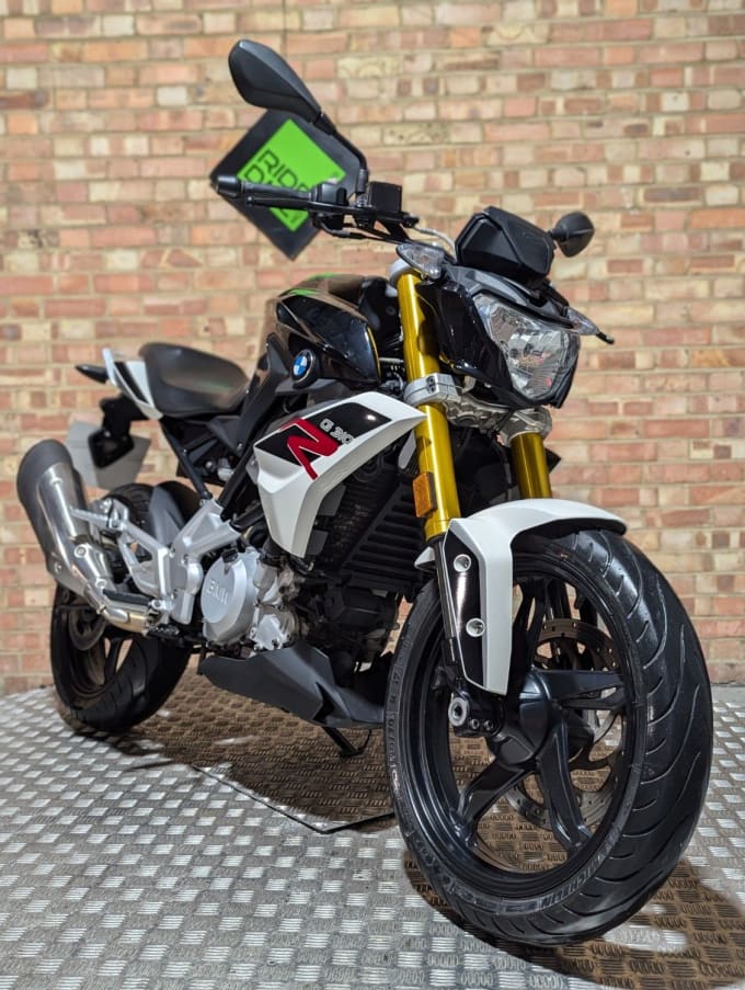 2025 BMW G310r