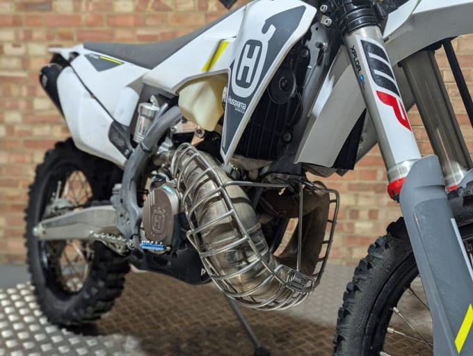 2025 Husqvarna Te 300