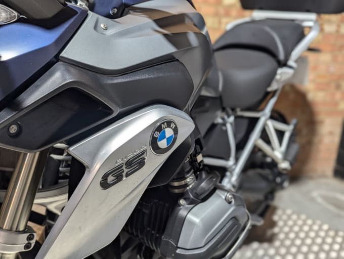 2025 BMW R1200gs