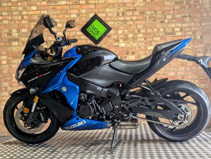 2025 Suzuki Gsx-s1000