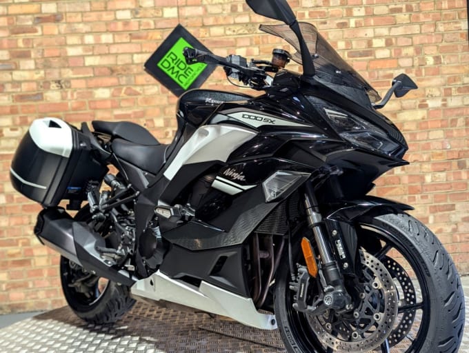 2025 Kawasaki Ninja 1000sx