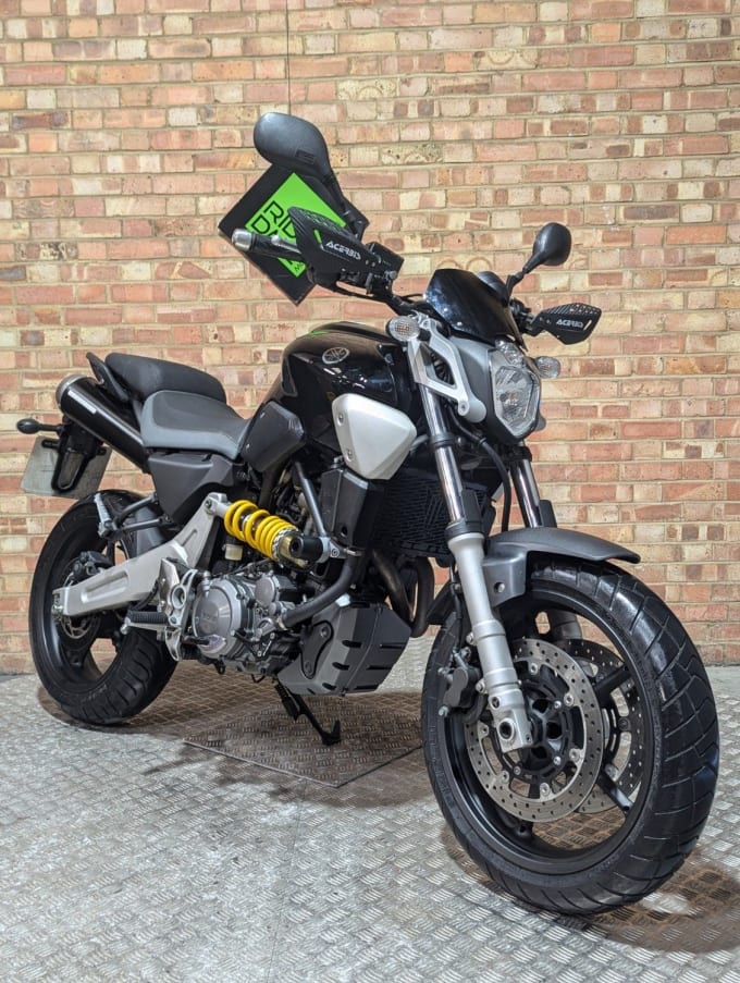 2025 Yamaha Mt-03