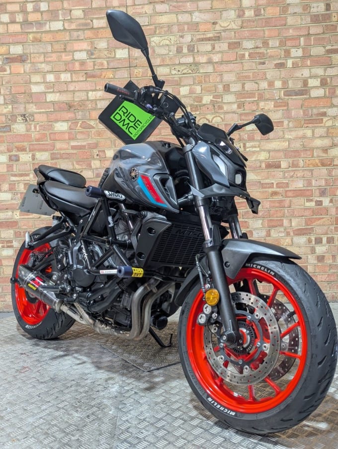 2025 Yamaha Mt-07