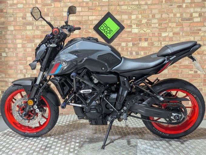 2025 Yamaha Mt-07