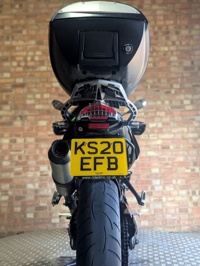 2025 BMW F800r
