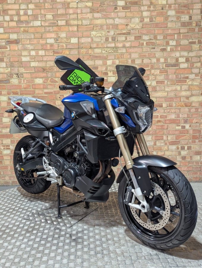 2025 BMW F 800 R