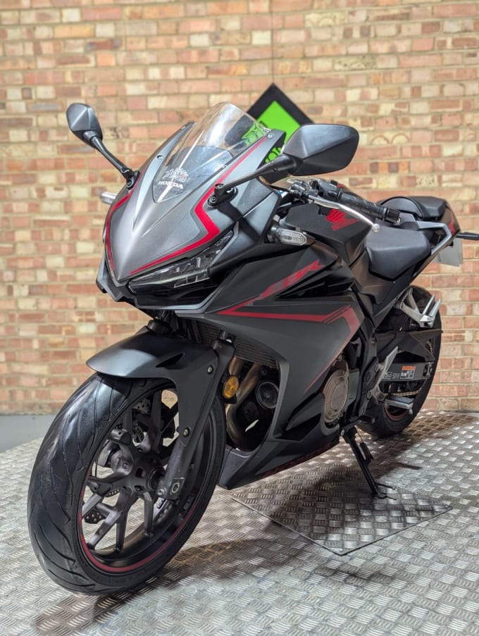 2025 Honda Cbr500r