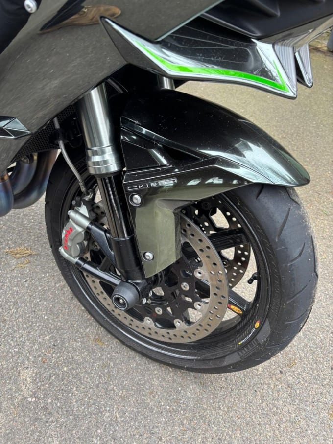 2025 Kawasaki Ninja H2