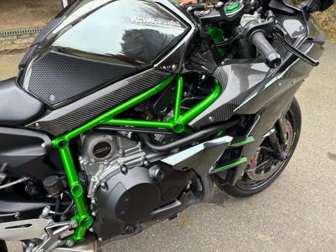 2025 Kawasaki Ninja H2