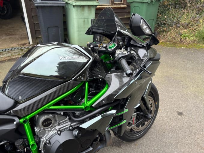 2025 Kawasaki Ninja H2