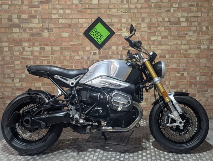2025 BMW R Ninet