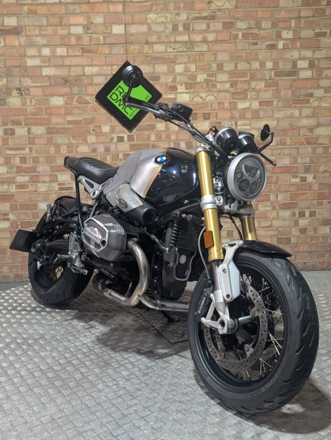 2025 BMW R Ninet