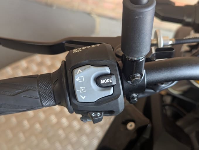 2025 Suzuki Gsx-s1000