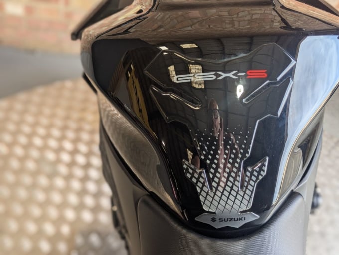 2025 Suzuki Gsx-s1000