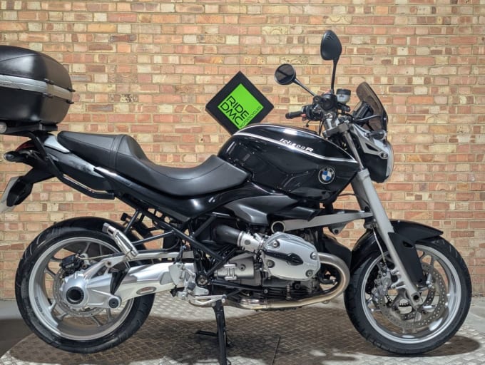 2025 BMW R1200r