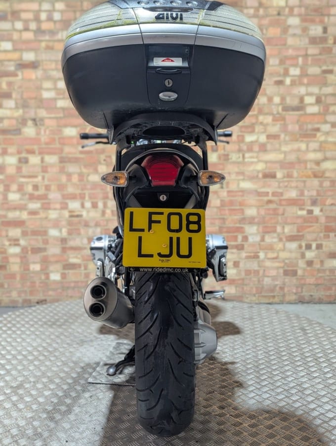 2025 BMW R1200r