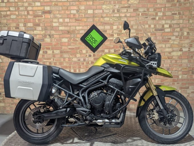 2025 Triumph Tiger 800