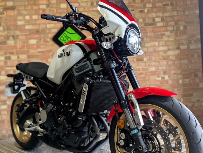 2025 Yamaha Xsr900