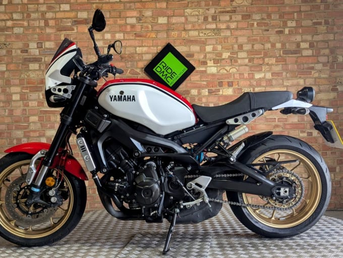 2025 Yamaha Xsr900