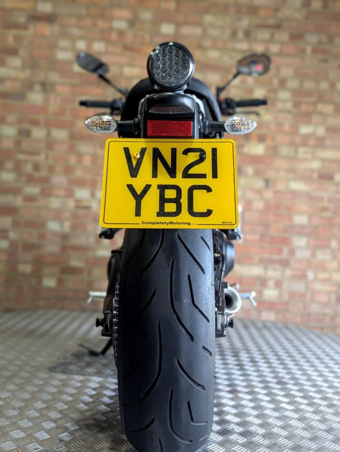 2025 Yamaha Xsr900
