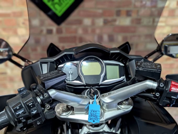 2025 Yamaha Fjr1300
