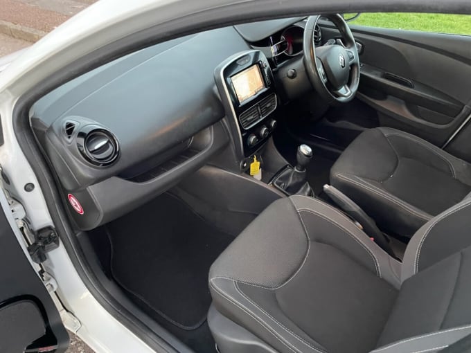 2025 Renault Clio