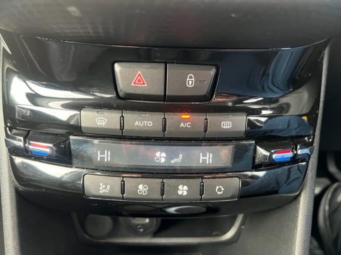 2025 Peugeot 2008