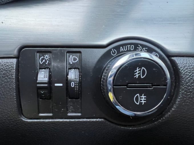 2025 Vauxhall Mokka