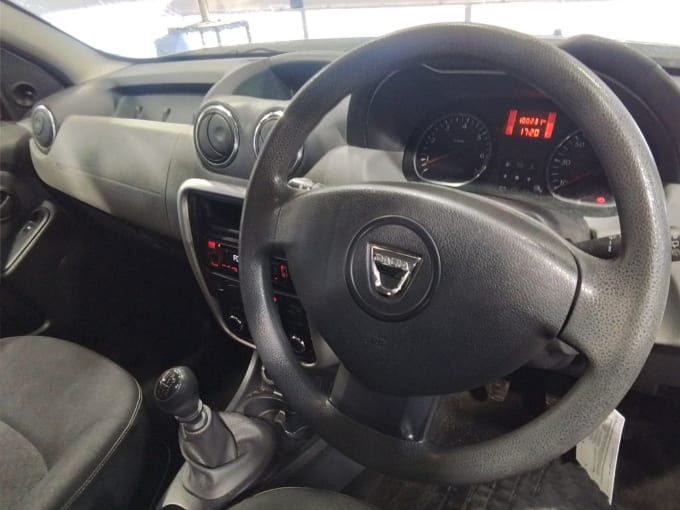 2025 Dacia Duster