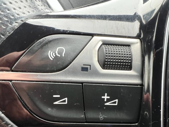 2025 Peugeot 3008