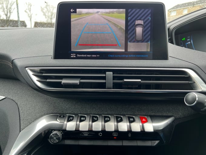 2025 Peugeot 3008