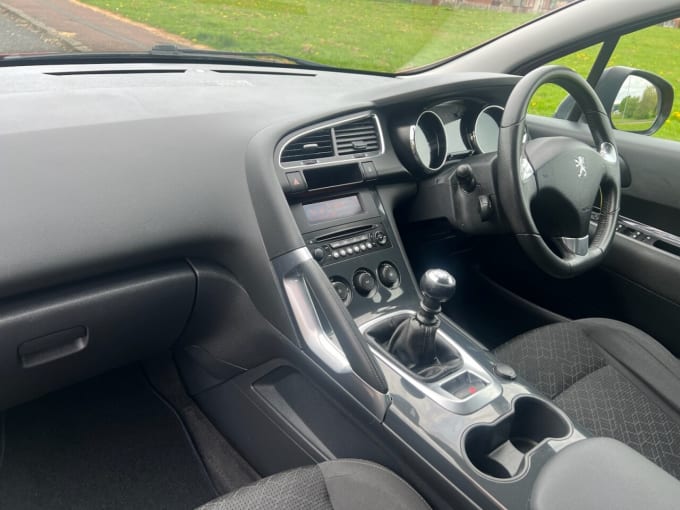 2025 Peugeot 3008