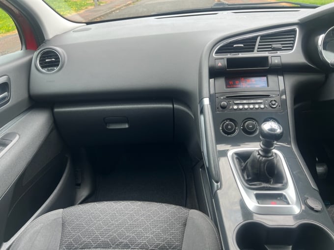 2025 Peugeot 3008