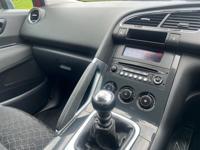 2025 Peugeot 3008