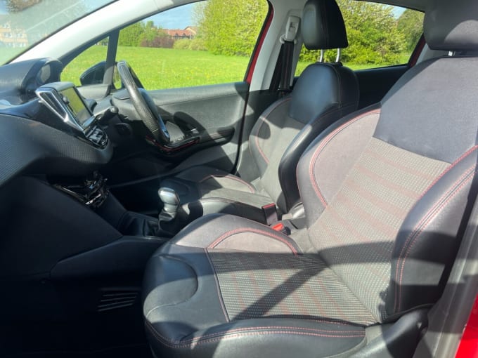 2025 Peugeot 208