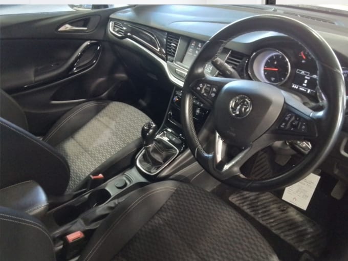 2025 Vauxhall Astra