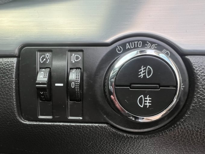 2025 Vauxhall Mokka