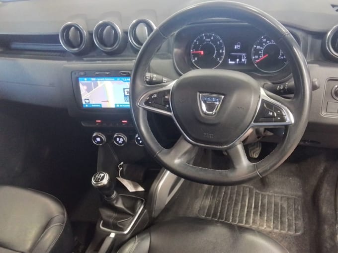2025 Dacia Duster