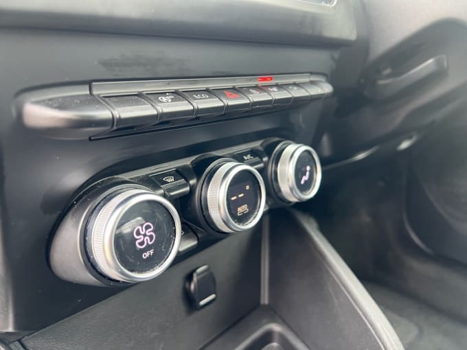 2025 Dacia Duster