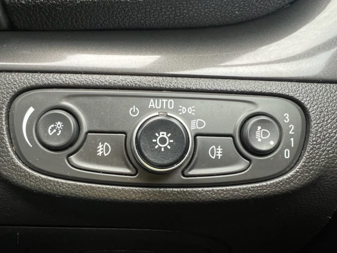 2025 Vauxhall Mokka X