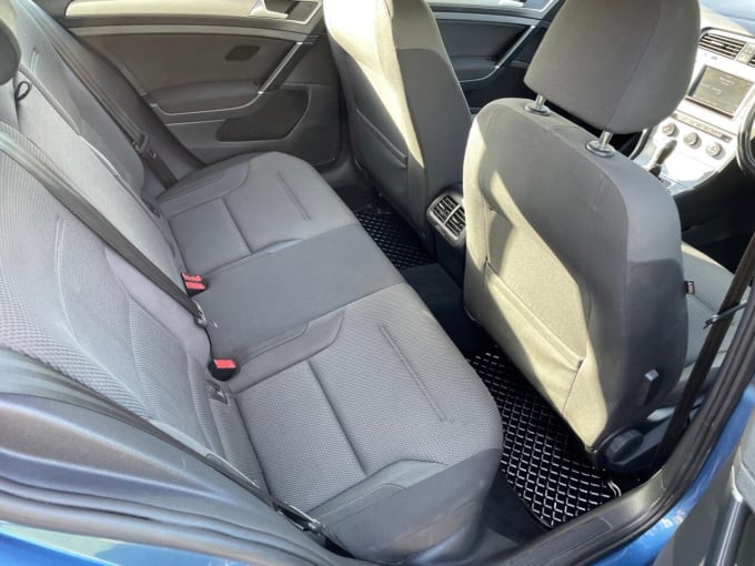 2025 Volkswagen Golf